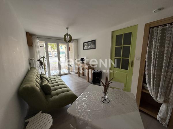 Maison Simiane Collongue 4 pieces 112.49 m2, studio independant, jardin, terrasse, 3 chambres