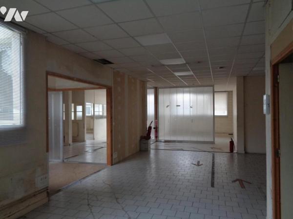 Immeuble mixte entreprise et 4 appartements - Quartier Malakoff