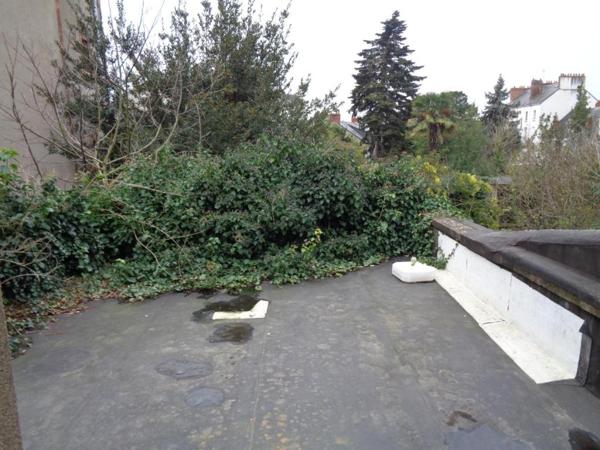 Immeuble mixte entreprise et 4 appartements - Quartier Malakoff