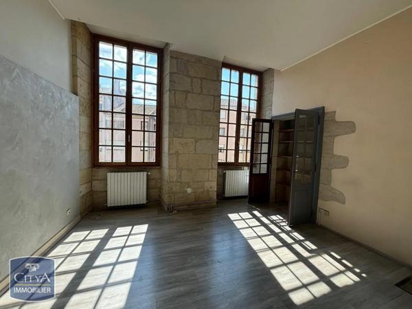 Appartement à louer 2 pièces 31.21m² Périgueux (24000)