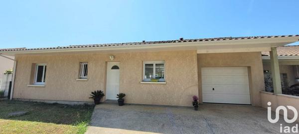 Maison traditionnelle 4 pièces de 93 m² à Smarves (86240)