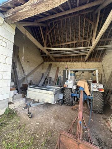 Maison à vendre à Allonnes dans le Maine-et-Loire (49650), ref : 49046/831