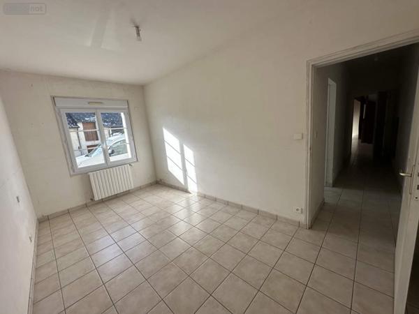 Maison à vendre à Allonnes dans le Maine-et-Loire (49650), ref : 49046/831