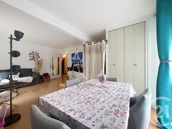 Appartement F3 à vendre  4 pièces - 74 m2 MELUN - 77