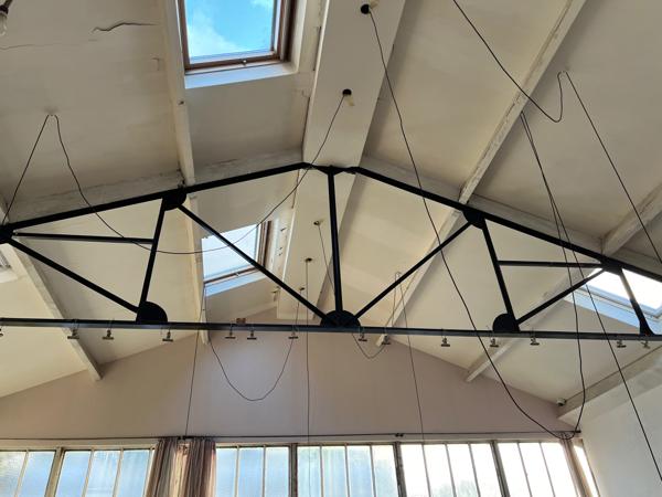 Montreuil (93100) Maison avec splendide duplex lumineux et grand atelier