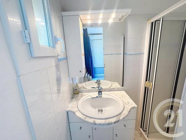 Maison à vendre  4 pièces - 102 m 2   CANNES LA BOCCA  - 06