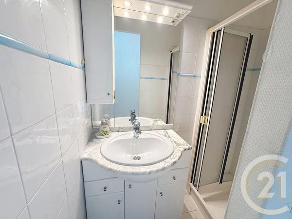 Maison à vendre  4 pièces - 102 m 2   CANNES LA BOCCA  - 06