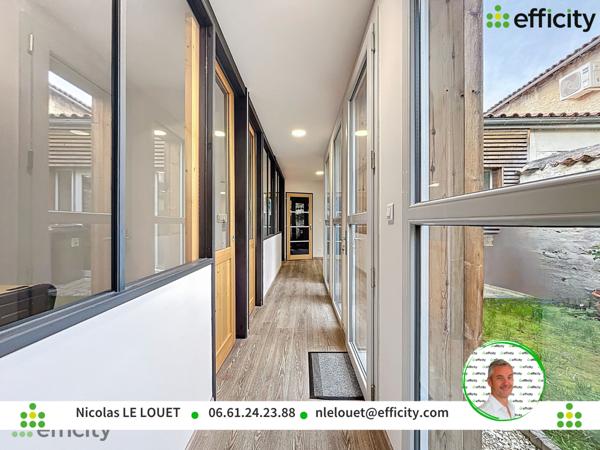 Bureau 18 pièces - 276 m²