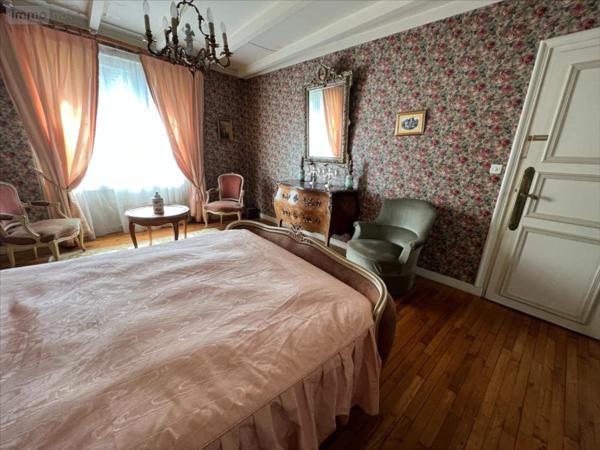 Maison à vendre à Châteaulin dans le Finistère (29150), ref : 29060-1079640