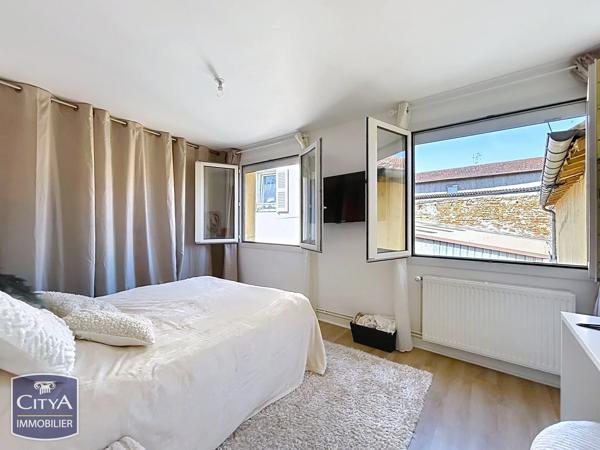 Maison à vendre 6 pièces 140m² Mâcon (71000)