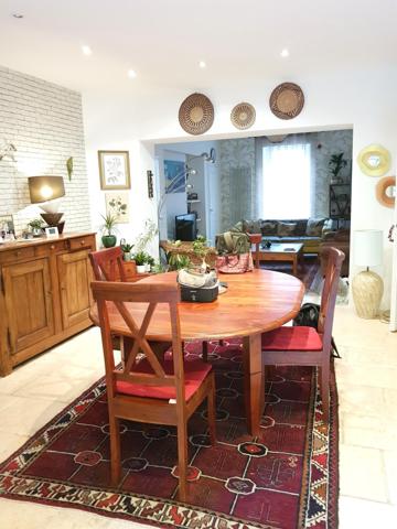 Magnifique maison de ville avec terrasse et jardin