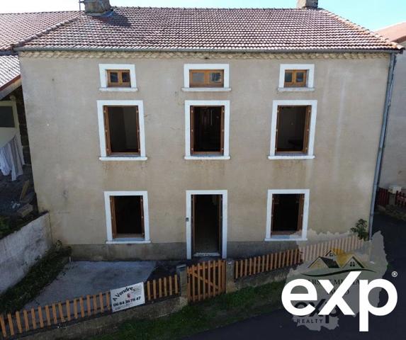 Maison de village a rénover