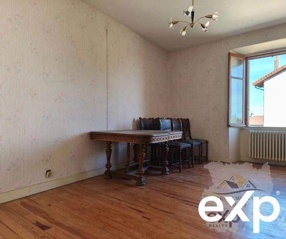 Maison de village a rénover