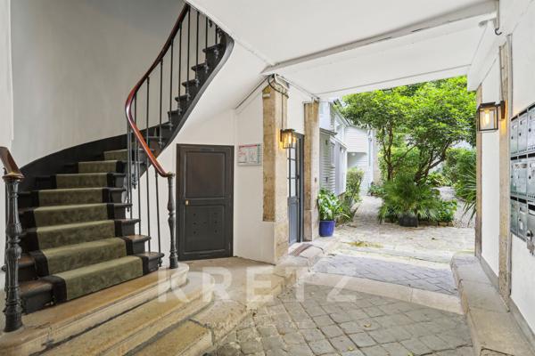 Maison de ville au coeur de Saint Germain des Près.