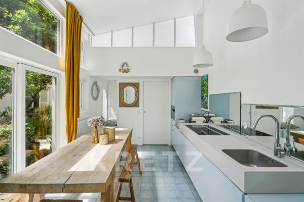 Maison de ville au coeur de Saint Germain des Près.