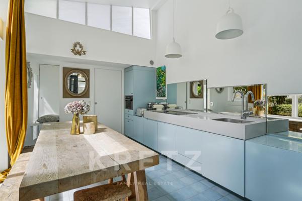 Maison de ville au coeur de Saint Germain des Près.