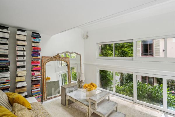 Maison de ville au coeur de Saint Germain des Près.