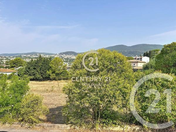 Maison à vendre  5 pièces - 91,52 m 2   GRASSE  - 06