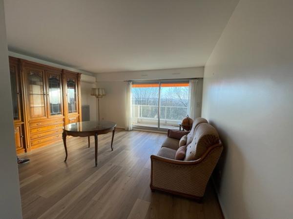 Nogent-sur-Marne (94130) NOGENT SUR MARNE - Appartement de 2 pièces en vente aux Hespérides