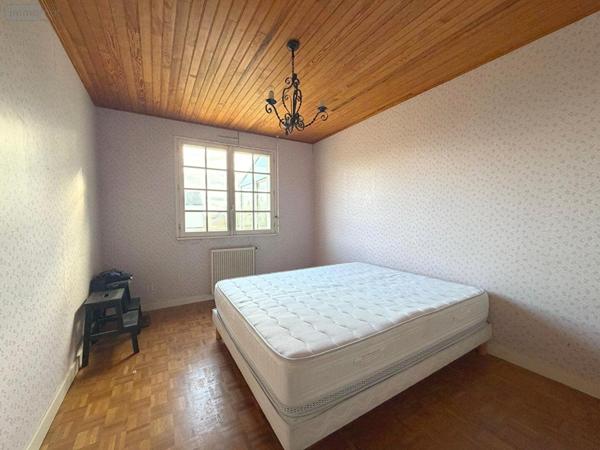 Maison à vendre à Laillé en Ille-et-Vilaine (35890), ref : 131