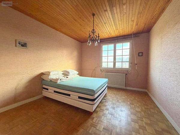 Maison à vendre à Laillé en Ille-et-Vilaine (35890), ref : 131