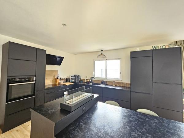 Maison à vendre 337 920 € Vineuil 7 p 143 m² DPE A