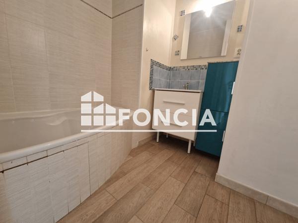 Location Appartement 4 pièces 68.37 m² - RESIDENCE SAINT LAZARE - 540 AVENUE DES MARTYRS DE LA RESISTANCE Brignoles 83170