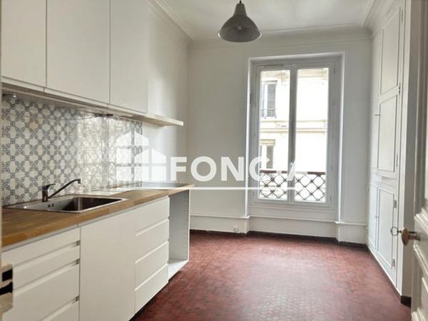 Location Appartement 3 pièces 90.5 m² - 33 AVENUE DES GOBELINS Paris 75013
