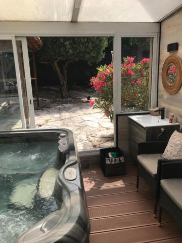 Maison Allauch 5 pièce(s) 104 m2