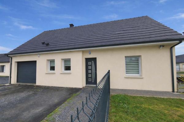 Pavillon 3 Chambres, Garage, Jardin