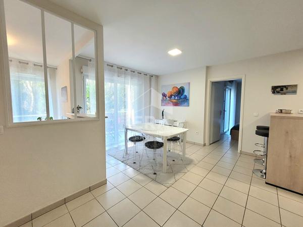 JURANCON - T2  bis meublé de 52 m² avec balcons et 2 places parking