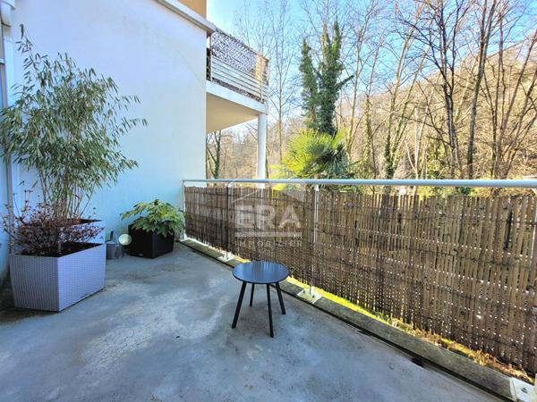 JURANCON - T2  bis meublé de 52 m² avec balcons et 2 places parking