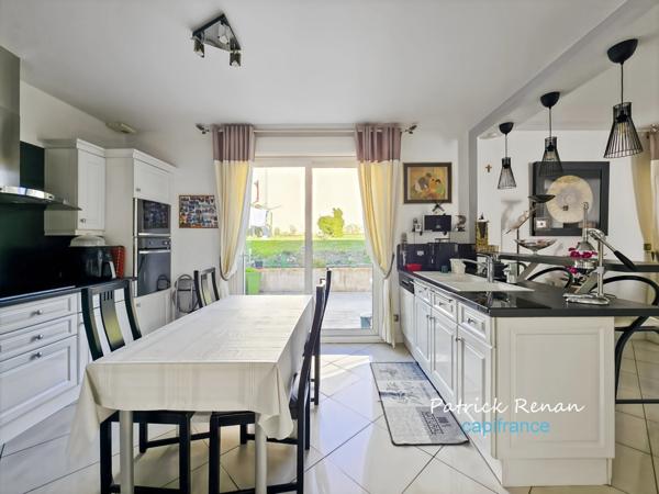 Maison à vendre 7 pièces P7 FONTENAY LE FLEURY (78)