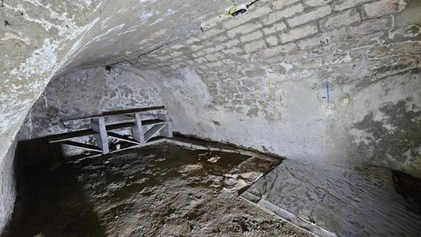 Maison avec fort potentiel 10 pièces MONTVAL-SUR-LOIR (72)