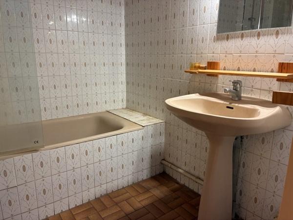 Appartement à vendre 99 000 € Carcassonne 4 p 83 m² DPE C