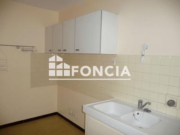 Location Appartement 3 pièces 62.7 m² - 44 FAUBOURG RECLUS Chambery 73000