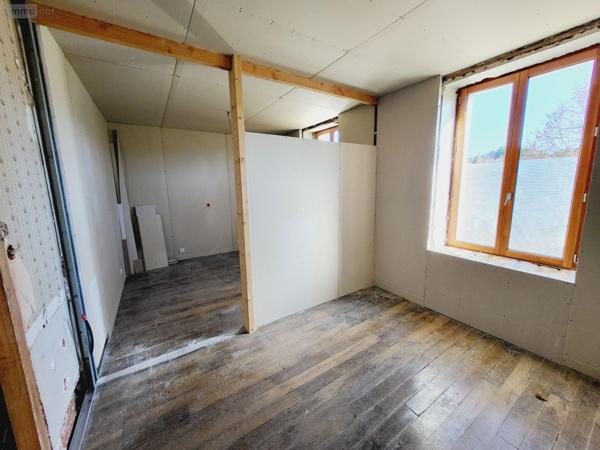 Immeuble de rapport à vendre à Meymac en Corrèze (19250), ref : UM 1191