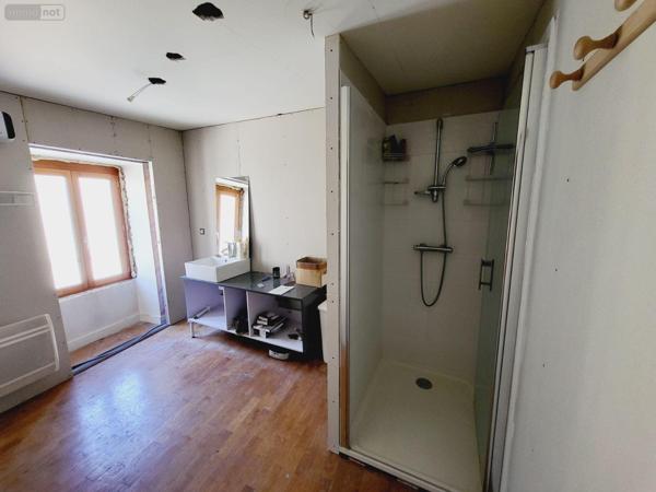 Immeuble de rapport à vendre à Meymac en Corrèze (19250), ref : UM 1191