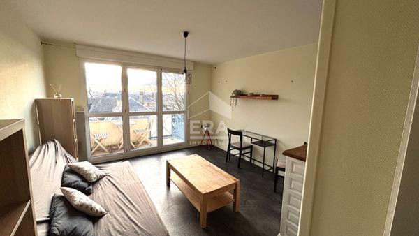STUDIO MEUBLÉ DE 26M2 - RUE JEANREVEL
