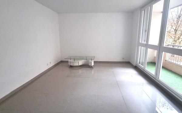 Appartement à vendre    4 pièces • 83 m2 Noisy-le-Grand