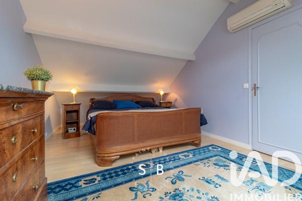 Maison à vendre 5 pièces 120 m² Villepreux
