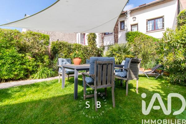 Maison à vendre 5 pièces 120 m² Villepreux