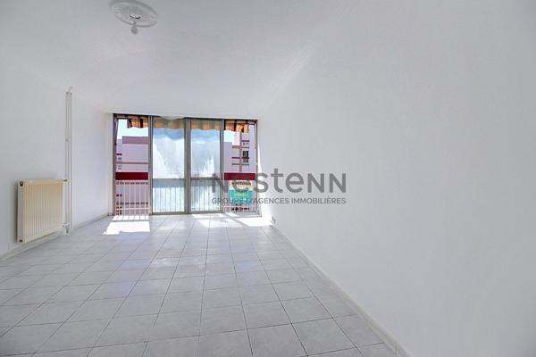 Bel appartement  type 3 de 72 m² environ dans une résidence avec ascenseur  Vitrolles