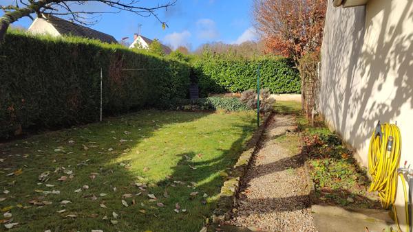 Pavillon de plain pied au calme