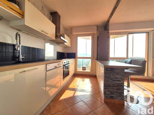 Appartement à vendre 4 pièces 79 m² Saint-Laurent-du-Var