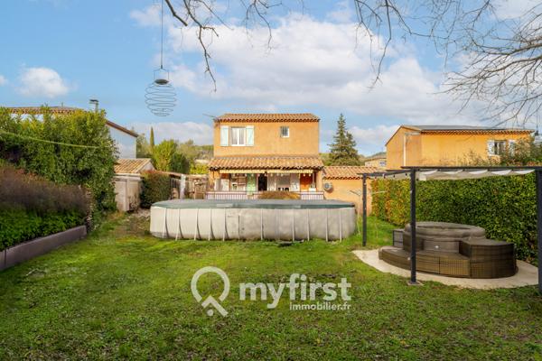 Brignoles (83170) Une maison provençale récente, au calme d’une impasse, avec grand jardin à Brignoles