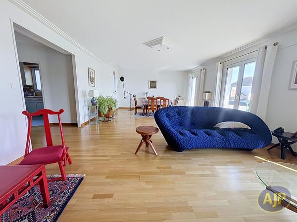 Location appartement Nantes : 1 800 € - AJP Immobilier Nantes Ouest