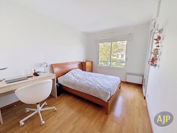 Location appartement Nantes : 1 800 € - AJP Immobilier Nantes Ouest