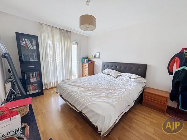 Location appartement Nantes : 1 800 € - AJP Immobilier Nantes Ouest