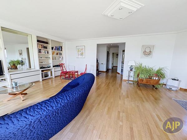 Location appartement Nantes : 1 800 € - AJP Immobilier Nantes Ouest